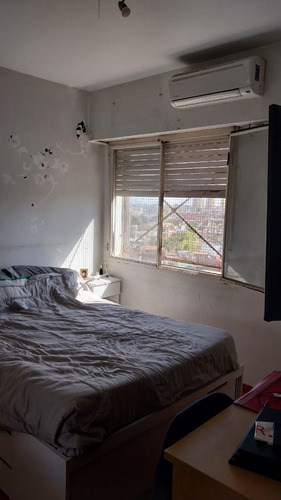 Edificio 74. 4 Ambientes Con Cochera