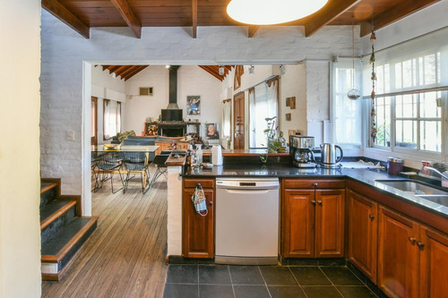 Imagen 6 de 30 de Casa De 4 Dormitorios En Venta Con Pileta En Aldea
