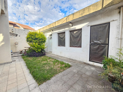 Venta Casa 6 Ambientes Con Patio, Quincho Y Cochera - Villa Ballester