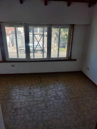 Imagen 15 de 17 de Hermoso Chalet 4 Amb. San Jose