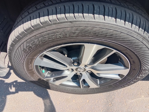 Toyota RAV4 2.5 Le At
