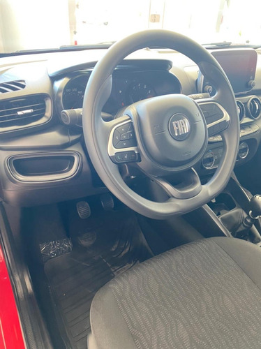 Imagen 3 de 6 de Fiat Cronos Drive 1.3