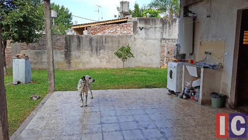 Imagen 7 de 9 de Casa Americana En Ituzaingó Norte En Venta Directa
