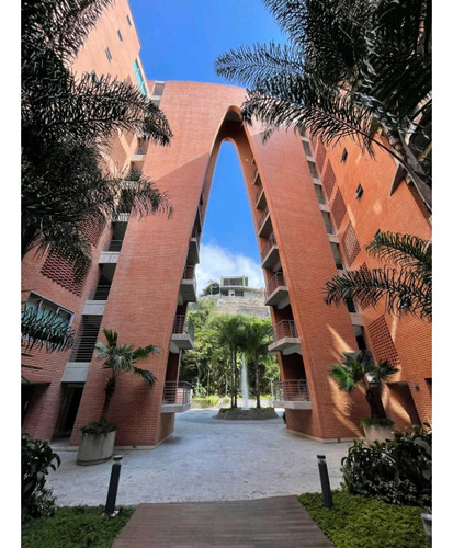 En Alquiler Lujoso Apartamento En Lomas De Las Mercedes
