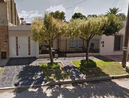 Casa En Venta En Moron Sur