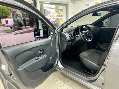 Renault Logan Mt 2023