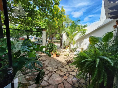 Casa En Venta, Estilo Mexicano, 7 Recámaras, Equipada, Pargo, Sm 3, Cancún
