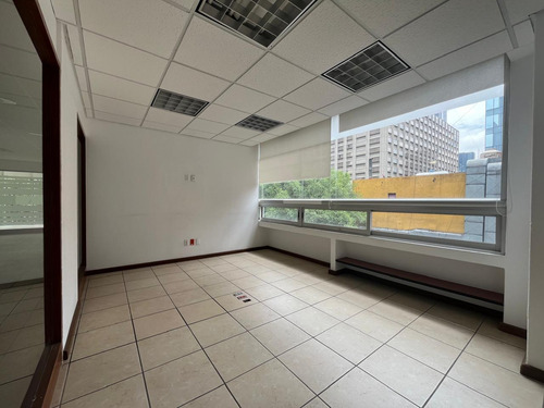 Oficina En Renta- Hamburgo - Piso 3 - 185m2