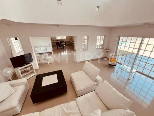Casa Con Alberca En Venta, Oaxtepec, Morelos
