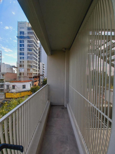 Imagen 5 de 18 de Departamento 2 Dormitorios En Venta - Constituyentes