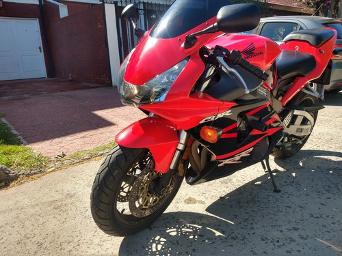Imagen 3 de 8 de Honda Cbr 954 Rr