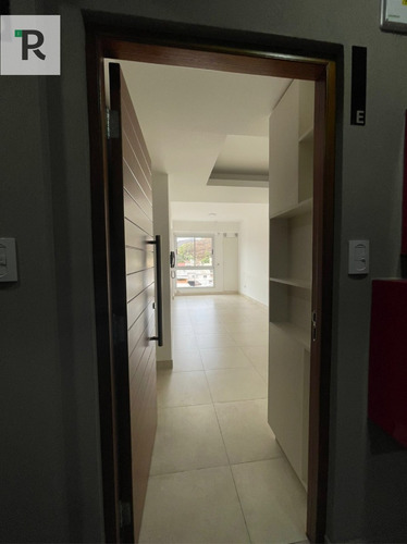 Departamento En Venta Pueyrredon 1100
