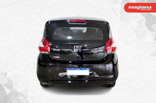 Imagem 4 de 10 de Fiat Mobi Like 1.0 Flex 4p 2017