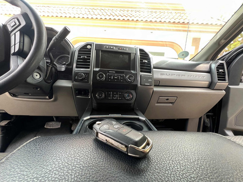 Ford F-250 6.7l Super Duty Cab Dob Diesel 4x4 At