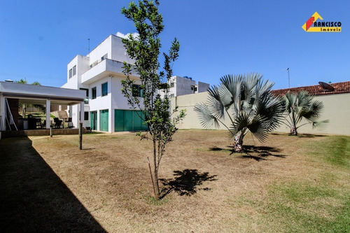 Imagem 22 de 27 de Casa À Venda, 5 Quartos, 1 Suíte, 9 Vagas, Belvedere - Divinópolis/mg - 30848