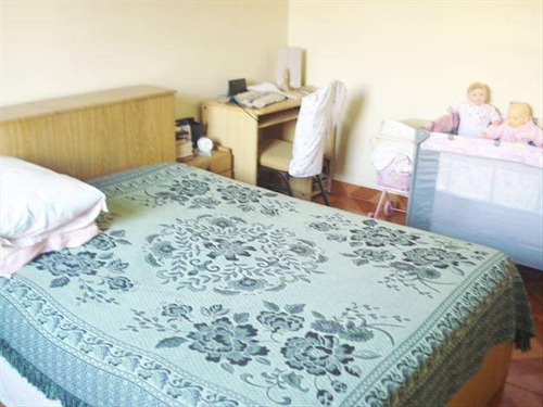 Imagem 17 de 30 de Sobrado No Centro De São Vicente, Aceita Financiamento! - Hm1438