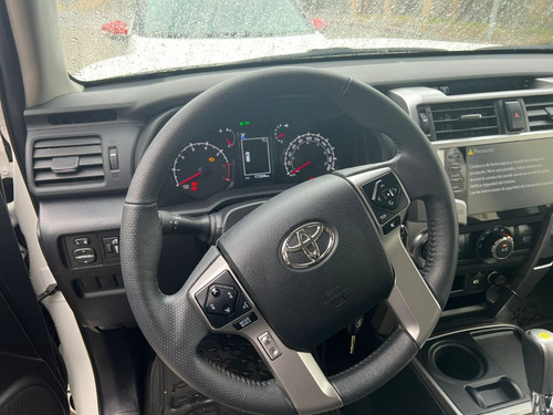 Imagen 5 de 6 de Toyota 4 Runner