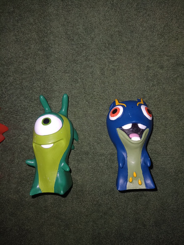 4 Muñequitos Juguete Bajoterra Slugterra (de Uso) (Usado)