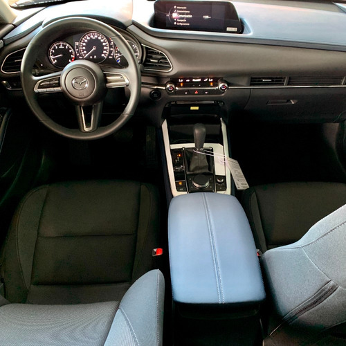 Imagen 2 de 14 de Mazda Cx30 Touring At 2.0l Rojo