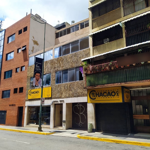 Venta De Edificio Para Uso Comercial O Residencial En Chacao. Cf.