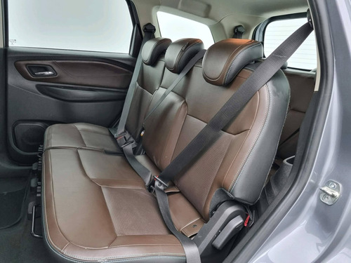 Imagem 8 de 15 de Chevrolet Spin 1.8 Premier 8v Flex 4p Automático
