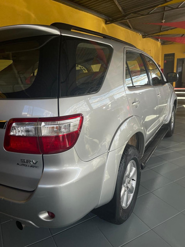 Toyota SW4 4.0 V6 Srv 7l 4x4 Aut. 5p