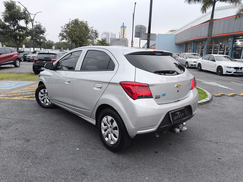 Chevrolet Onix 1.0 Mpfi Lt 8V Flex 4P Manual