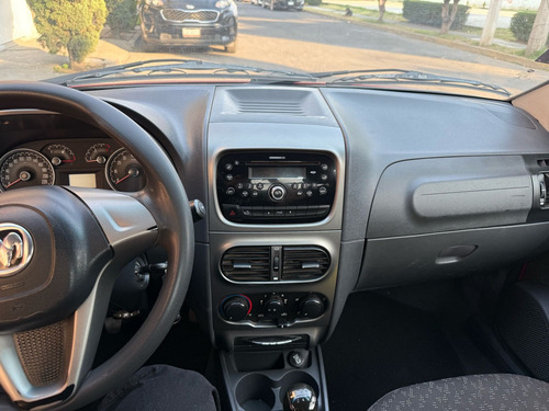 RAM 700 1.6 Slt Mt
