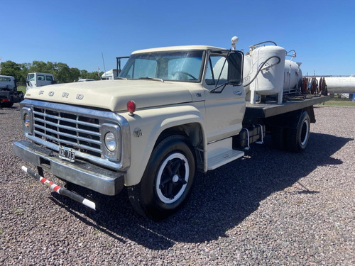 Ford 7000