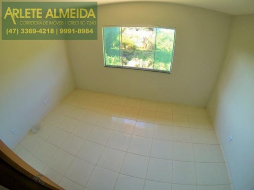 Imagem 12 de 15 de Casa No Bairro Bombas Em Bombinhas Sc - 865