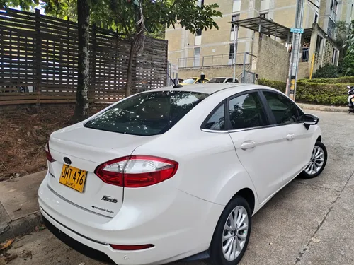 Ford Fiesta 1.6 Titanium At