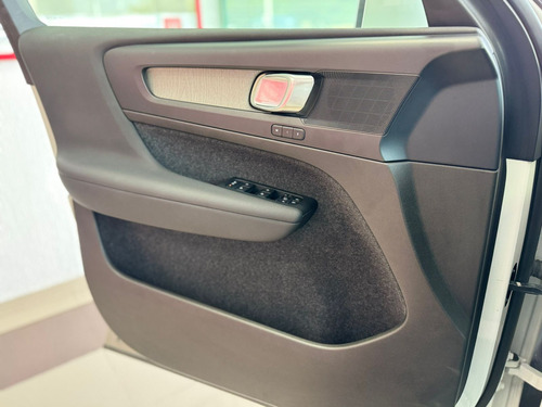 Volvo Xc40 2023
