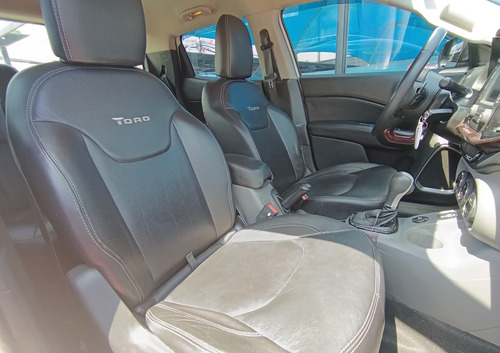 Fiat Toro 1.8 16v Freedom Flex 4x2 Aut. 4p