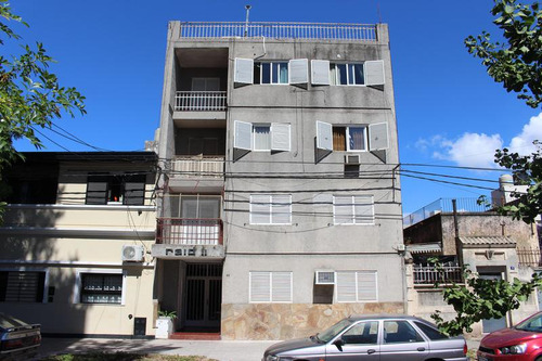 La Paz 55 - Venta Departamento 2 Dormitorios En Rosario