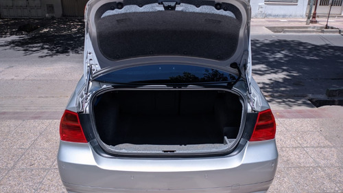 Imagen 5 de 20 de Bmw 323i Sedan Active