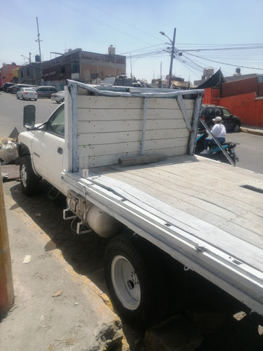 Camioneta Ramm 4000 Modelo 2000 Gas L. P. Documentos En Orde