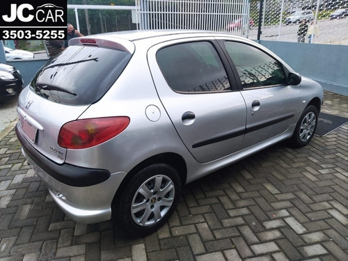 Imagem 4 de 10 de Peugeot 206 Sensation 1.4