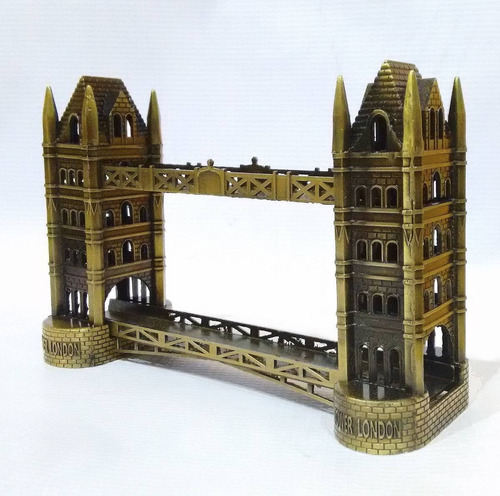 Figura Réplica Puente De Londres Colección Escala Metal