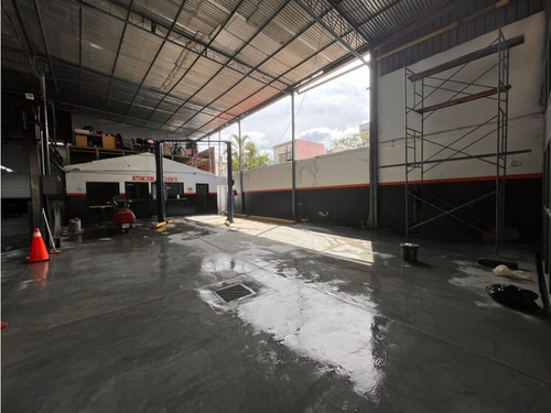 Vendo Galpón C/ Fondo Taller Mecánico 680m2 Monte Cristo 9068