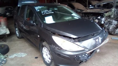 Imagem 15 de 15 de Sucata Peugeot 307 Sedan 2010 Somente Para Retirada De Peças