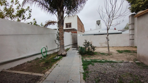 Imagen 20 de 25 de Venta Casa Y Departamento Interno Zona Aristobulo