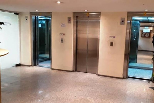 Imagen 4 de 28 de Piso Completo