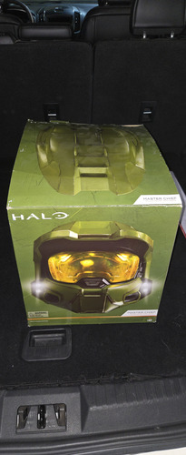 Casco Halo Master Chief Con Soporte Y Luces (Usado)