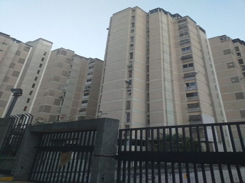 Alquilo Apartamento 111m2 Los Dos Caminos 9610