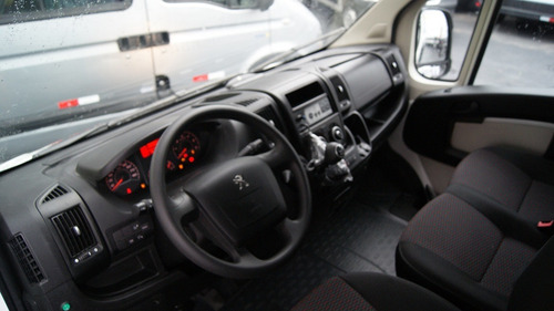 Imagem 10 de 14 de Peugeot Boxer Ambulância Simples Remoção 0 Km