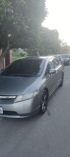 Honda Civic 1.8 Lxs Flex 4p