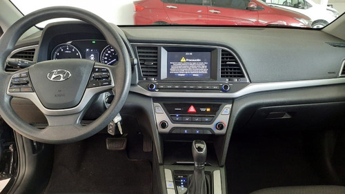 Imagen 12 de 15 de Hyundai Elantra 2018 2.0 Gls Premium At
