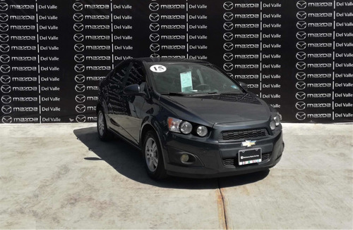 Imagen 3 de 6 de Chevrolet Sonic Paq. D Lt Std 2015