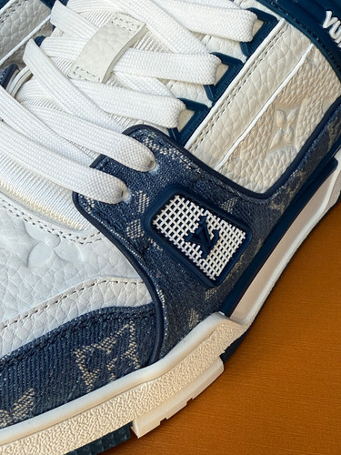 Tenis Louis Vuitton Trainer Clasic Amiri Gucci Balenciaga Boss Gabbana (Usado)