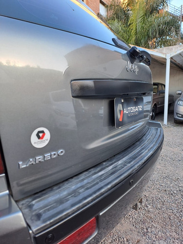 Jeep Grand Cherokee 3.0 Crd Laredo Automática